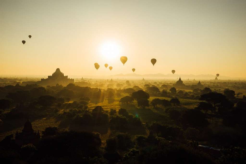 Bagan Hot air Balloon